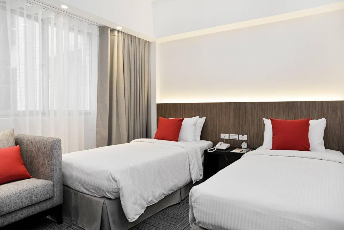 Emperor Hotel Taipei Bagian luar foto
